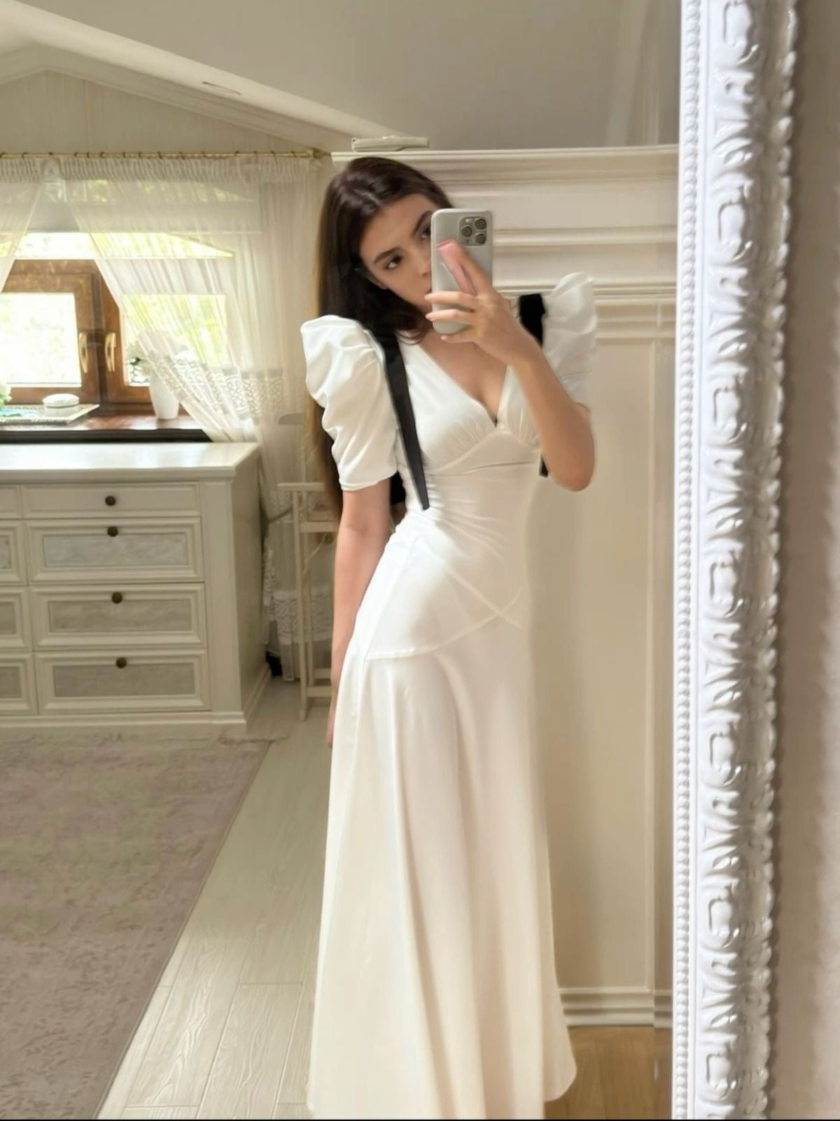 Viral kendall Dress