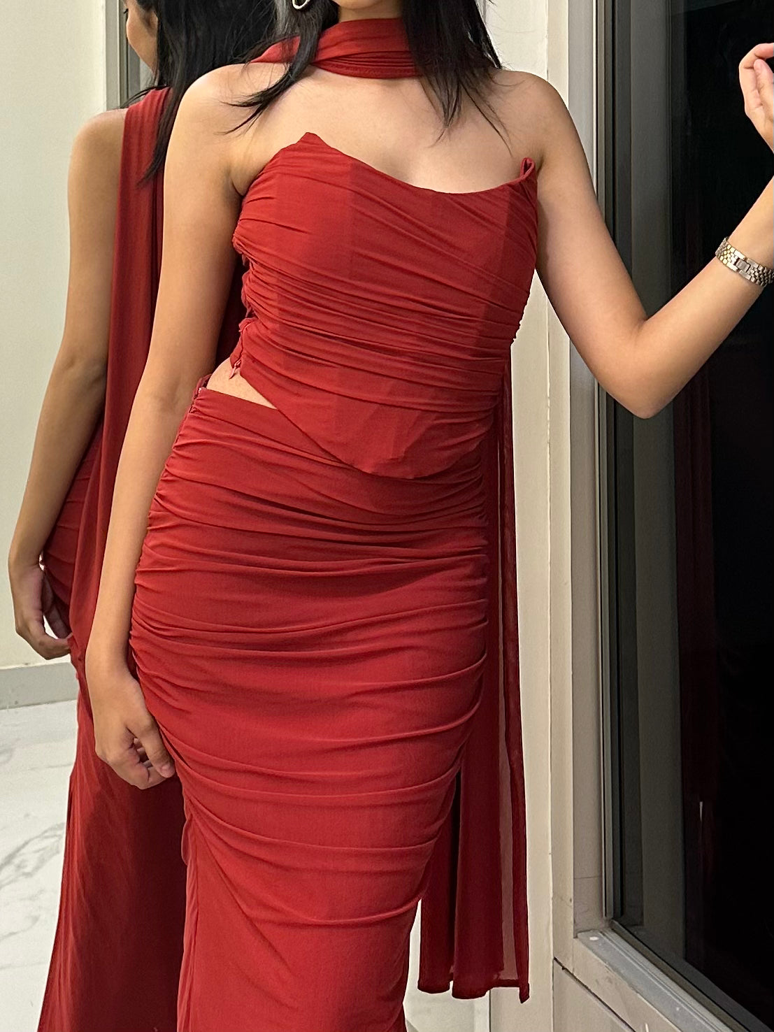 The Scarlett Set