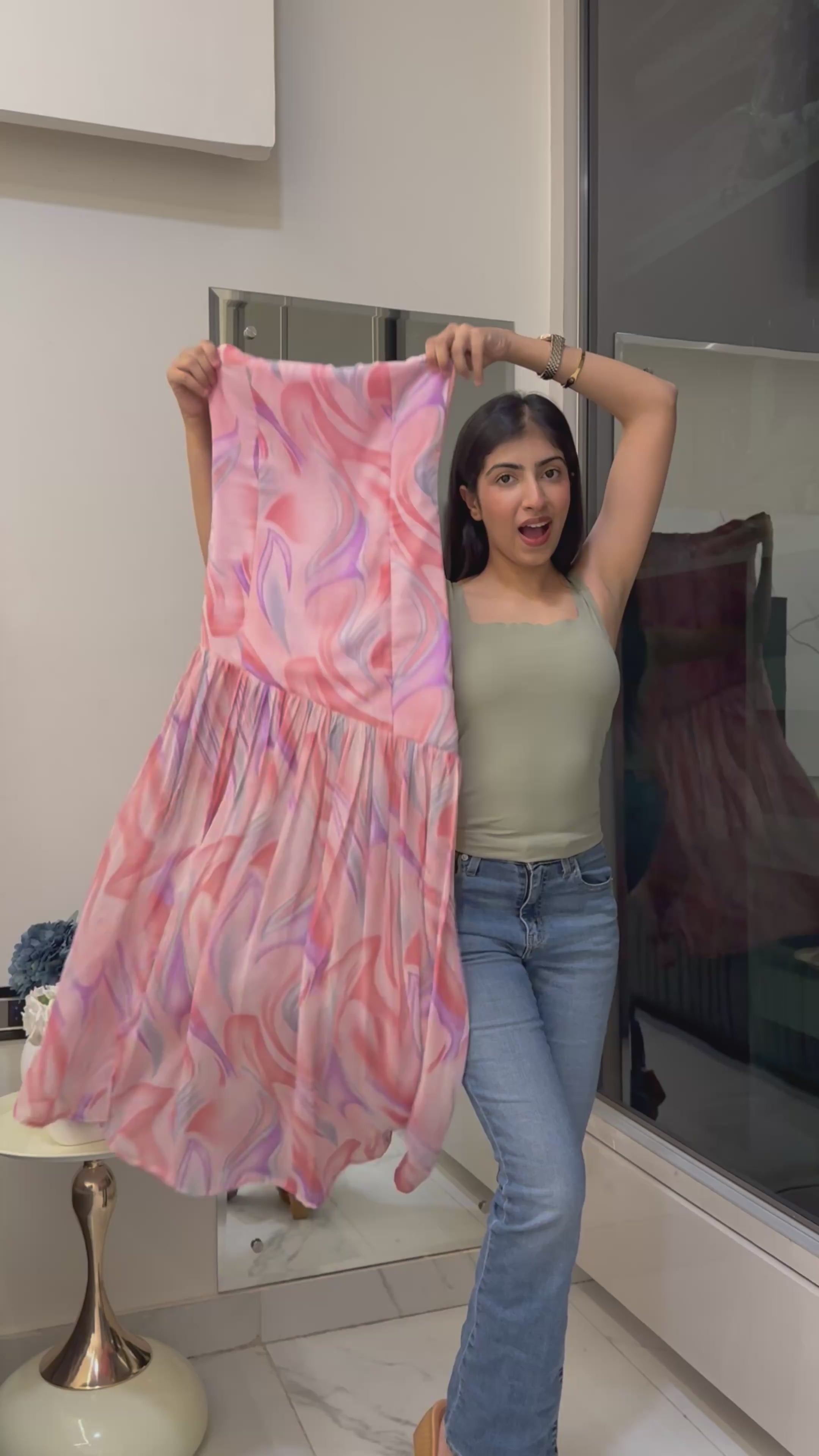 Load video: Beach maxi